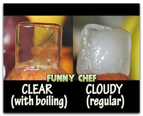 Прокипятите воду перед замораживанием и вы получите прозрачные ледяные кубики.