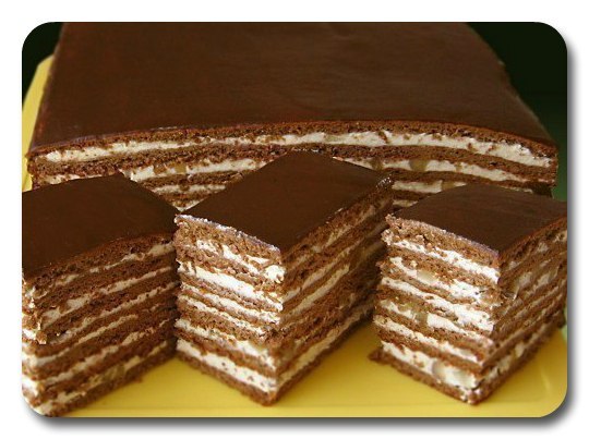 Торт медово-шоколадный с орехами