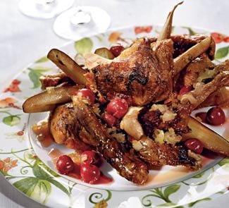 Рецепт жареной утки с соусом из вишни и портвейна