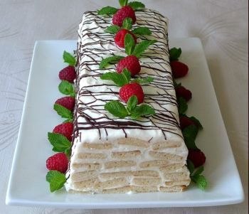 Рецепт торта «Медовое полено»