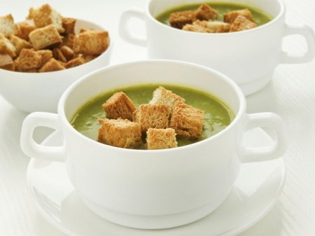 Рецепт горохового супа с сухариками