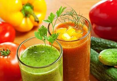 Полезные фрукты и овощи: соки
