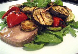 Рецепт - салат из овощей-гриль и языка 