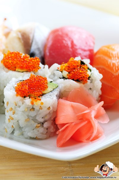 Слово «суши» несет в себе все уважение японцев к данному блюду. Ранее оно писалось одним иероглифом, обозначающим рыбу. На сегодняшний день «суши» переводится как «долголетие» или «стиль поведения».Рецепты от Счастливого Кулинара, www.HappyKulinar.ru