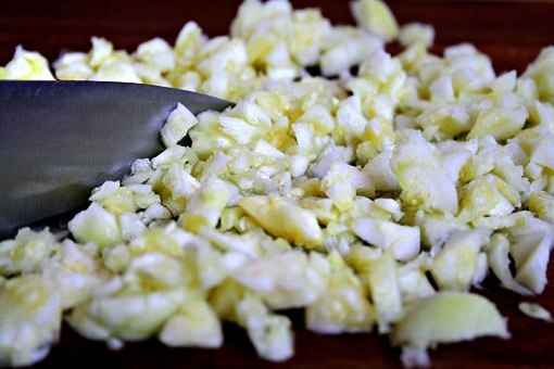 Фаршированные овощами и рисом цуккини под сыром 