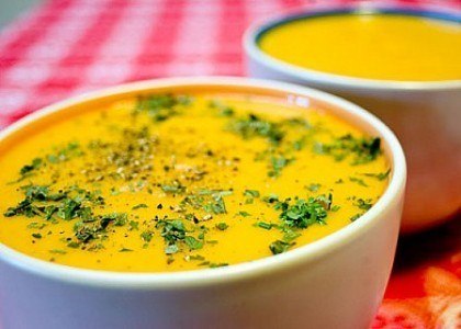 Овощной суп-пюре с курицей и цветной капустой