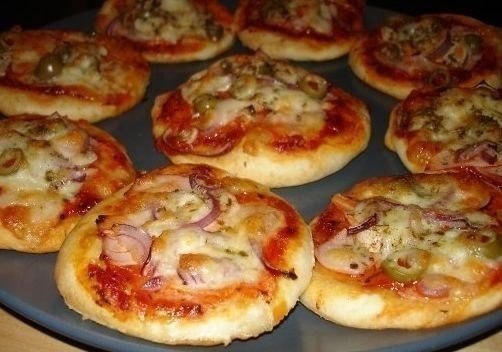 Маленькие пиццы