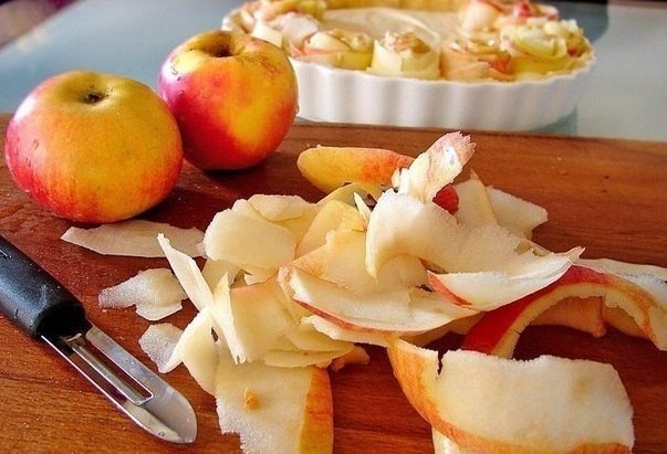 Яблочный пирог с розочками. Кулинарная идея!