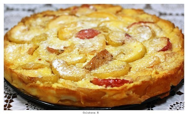 Сладкий омлет с яблоками