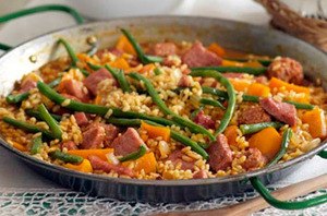 Рецепт - паэльи с сосисками